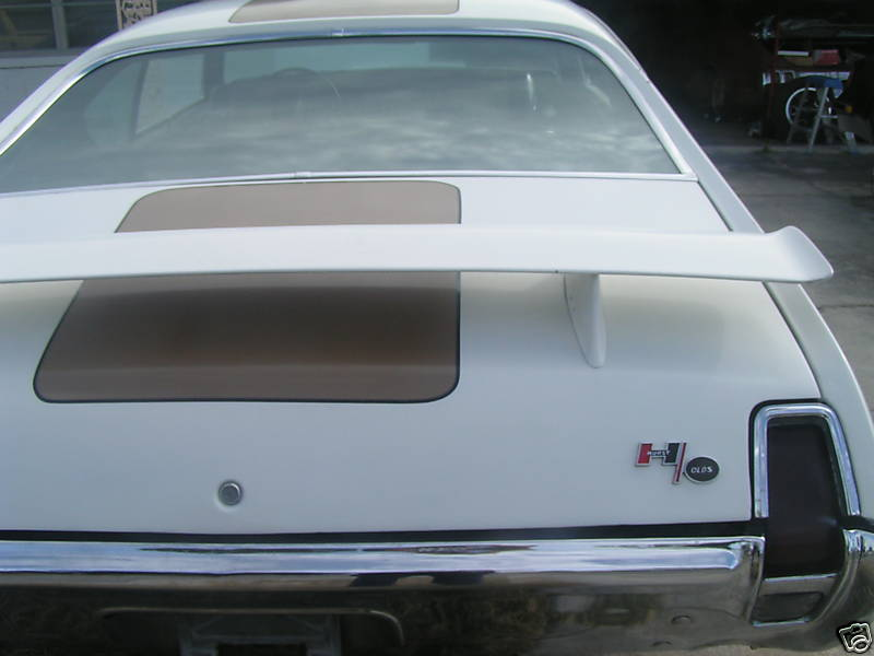 Illustration for article titled Nice Price Or Crack Pipe: The Million Dollar Oldsmobile?